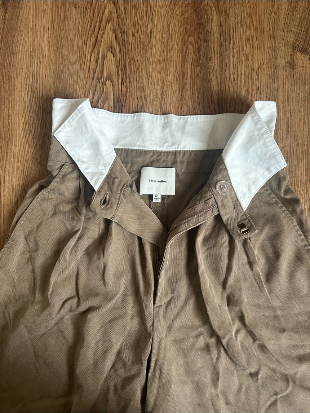 Reformation Stevie pant | khaki/olive | contrast foldover waistband | size 0P